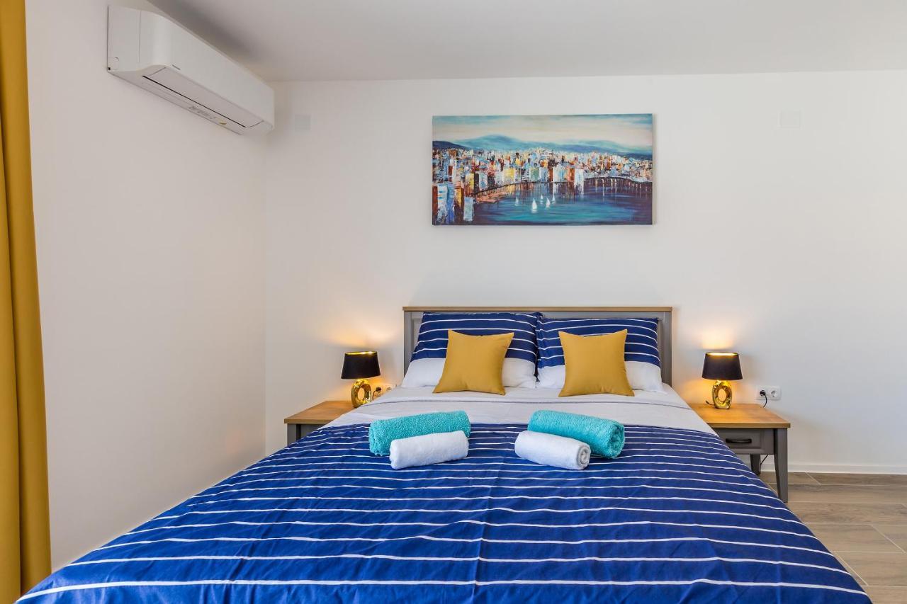 Holiday House Sunlight With Heated Pool マリンスカ エクステリア 写真
